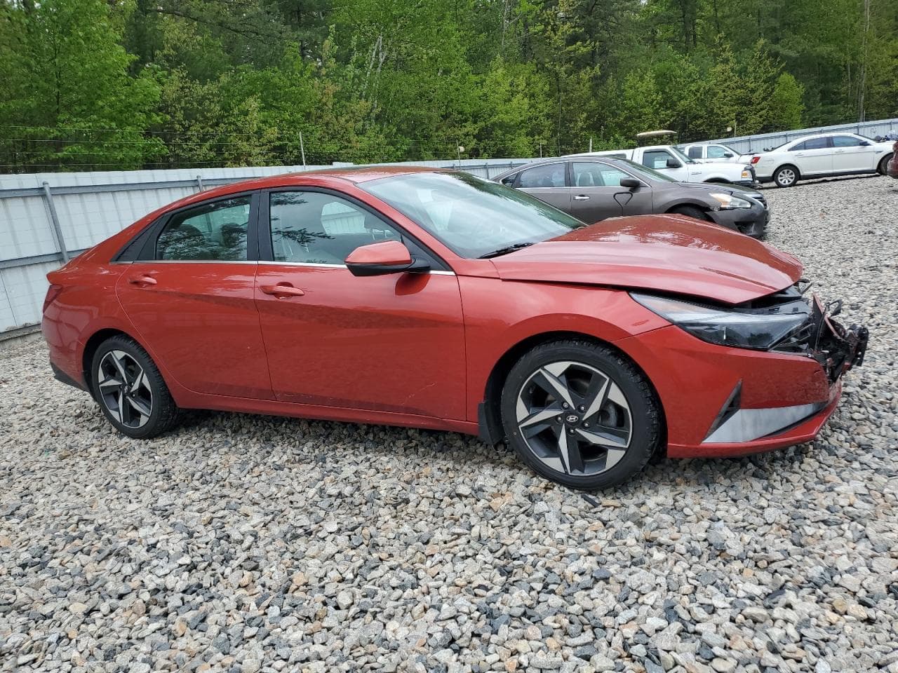2022 Hyundai Elantra Limited - foto 4