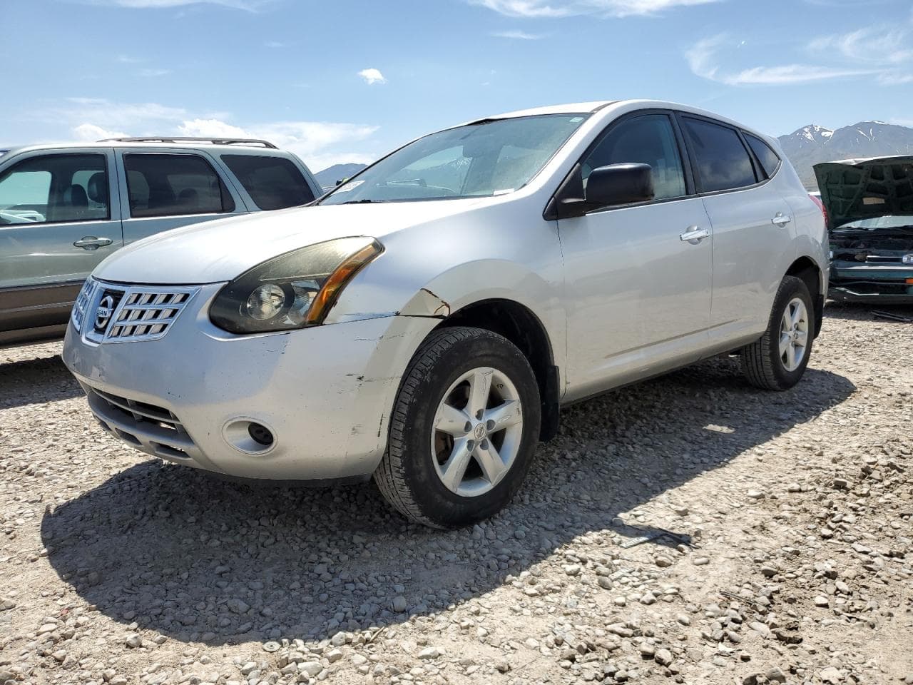 2010 Nissan Rogue S
