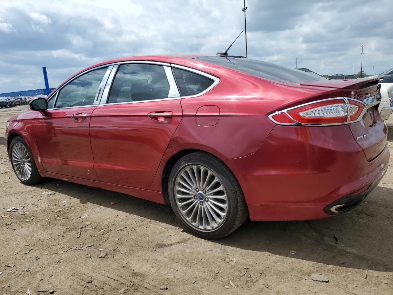 2015 Ford Fusion Titanium - foto 2