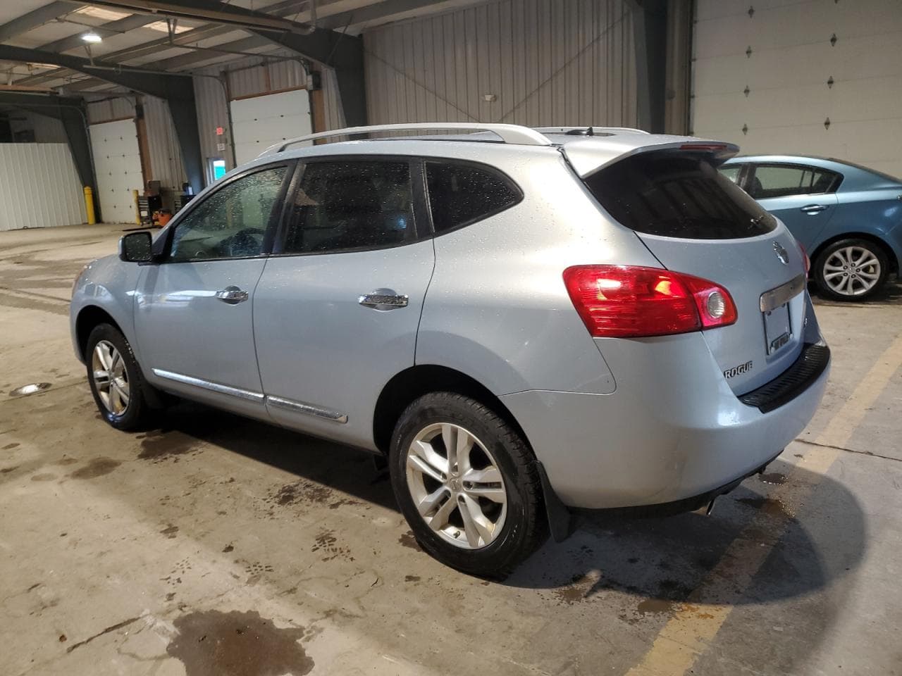2012 Nissan Rogue S - foto 2