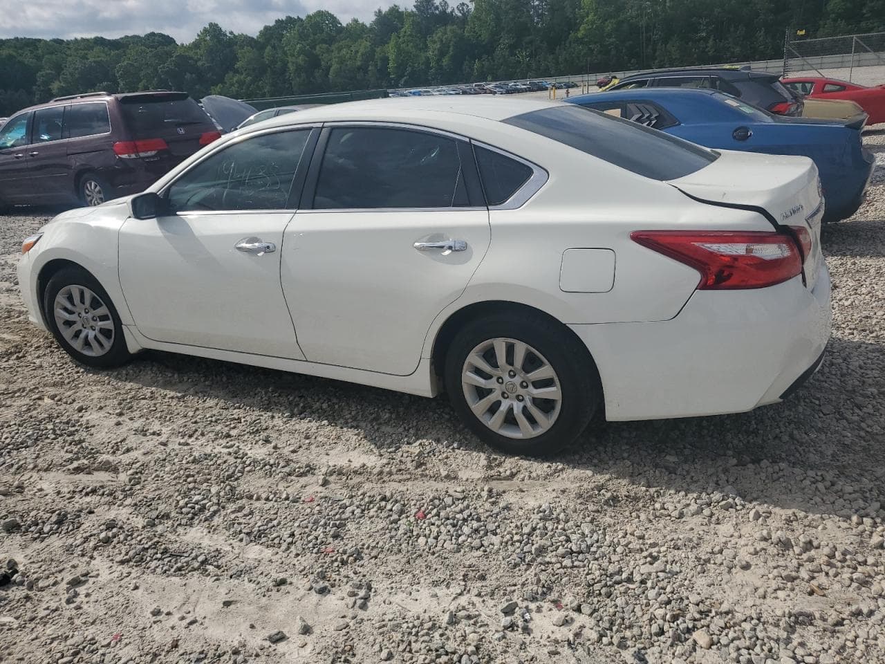 2017 Nissan Altima 2.5 - foto 2