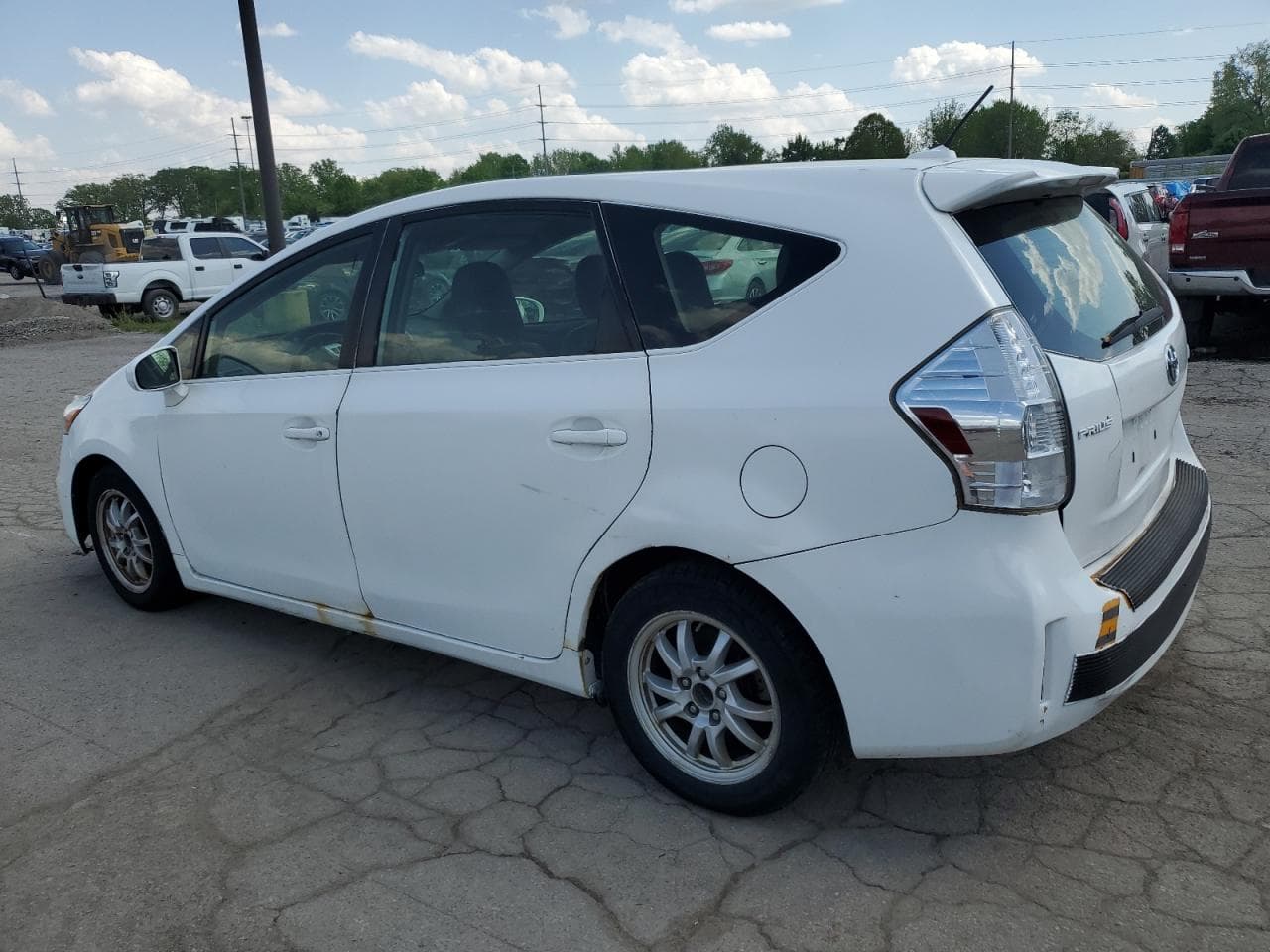 2012 Toyota Prius V - foto 2