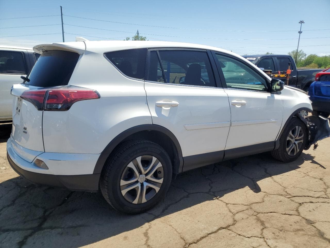 2018 Toyota Rav4 Le - foto 3