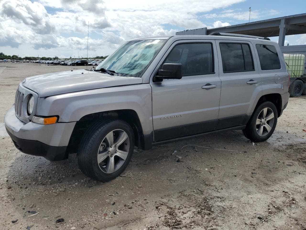 2016 Jeep Patriot Latitude