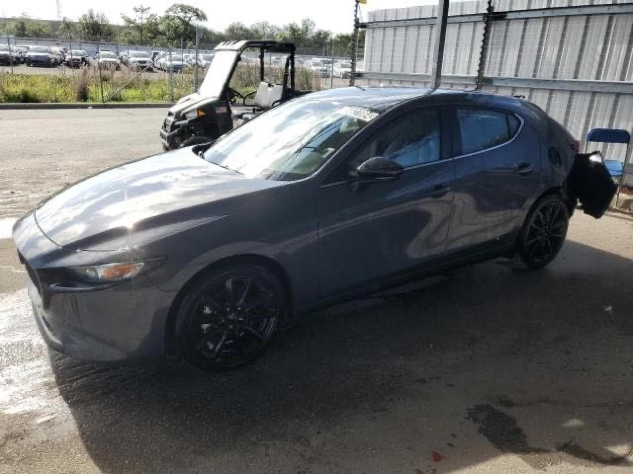 2024 Mazda 3 Preferred - foto 2