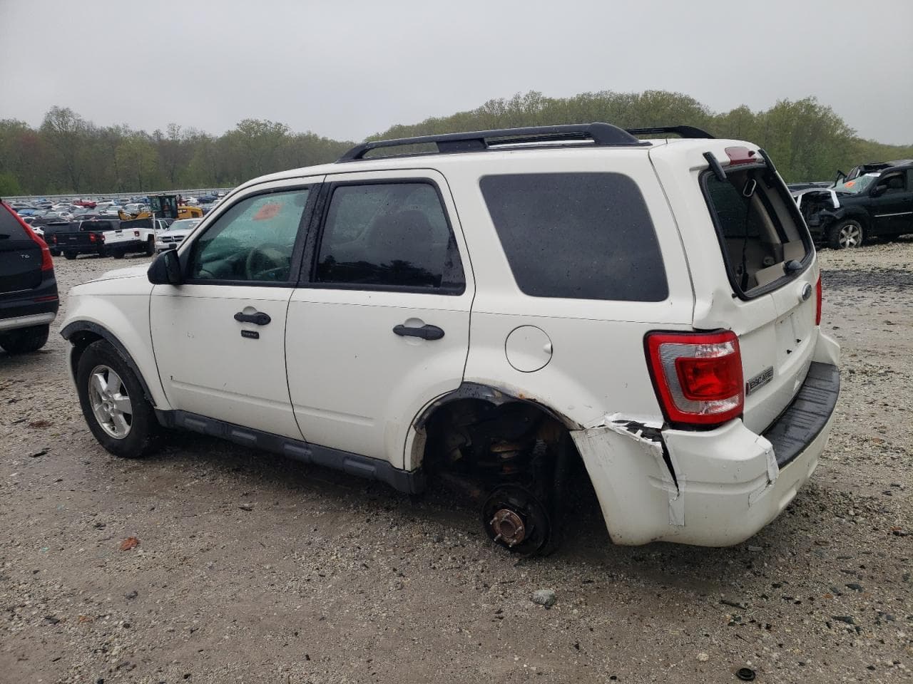 2011 Ford Escape Xlt - foto 2
