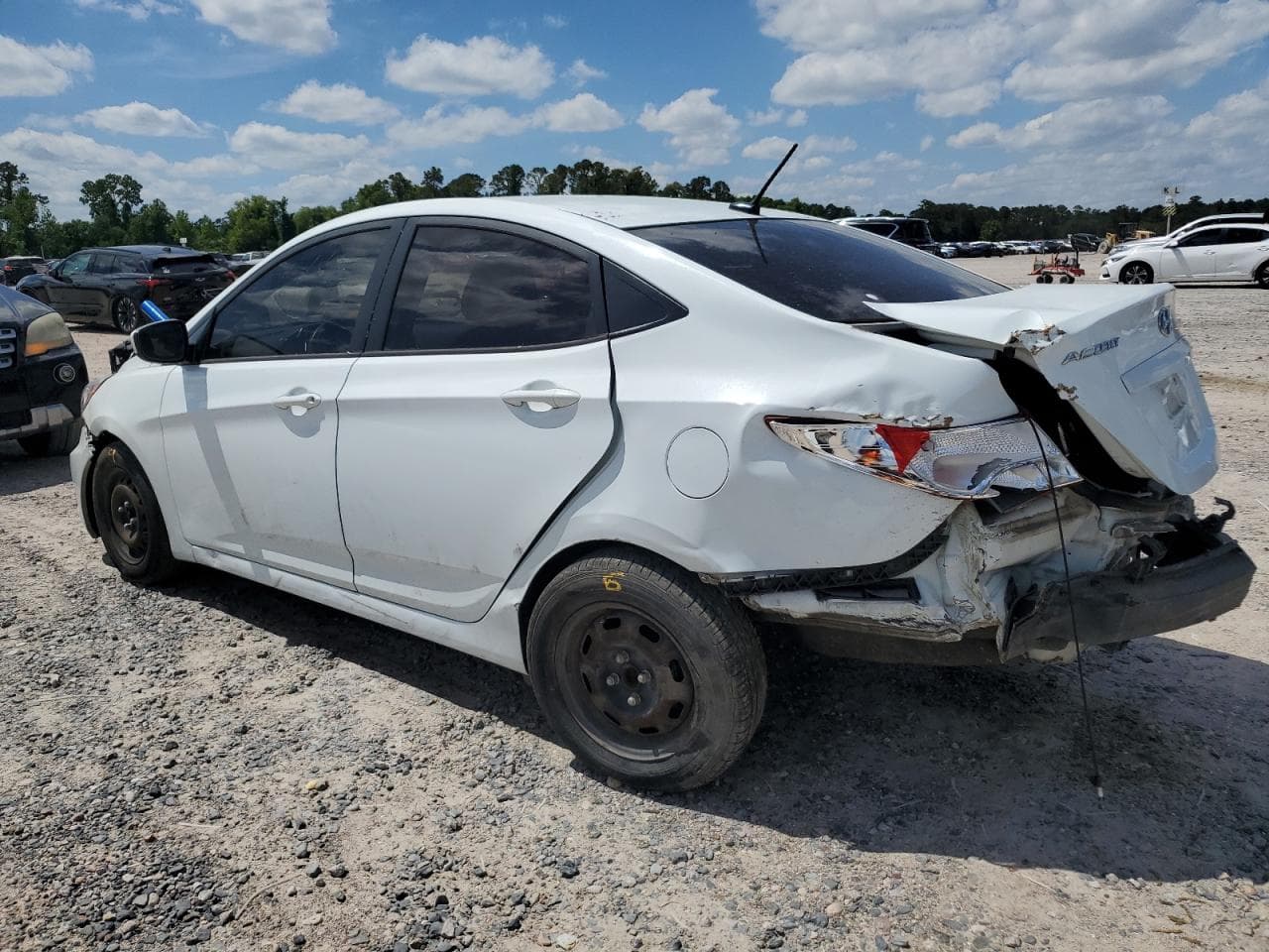 2016 Hyundai Accent Se - foto 2