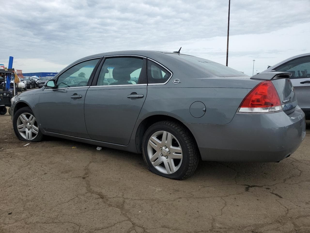 2008 Chevrolet Impala Lt - foto 2