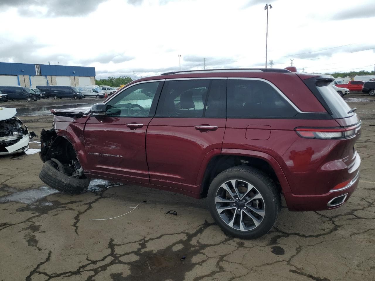 2022 Jeep Grand Cherokee Overland - foto 2