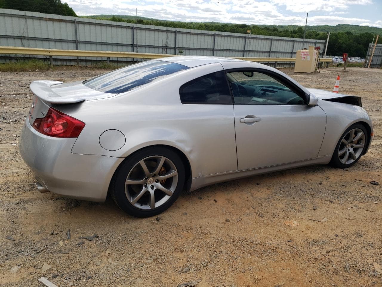 2003 Infiniti G35 - foto 3