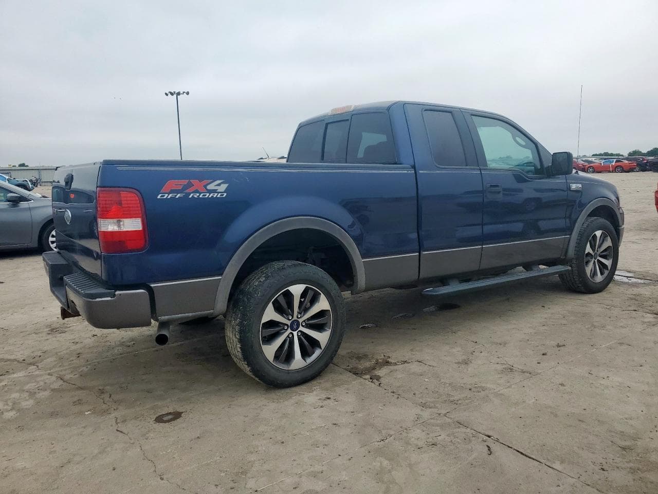 2004 Ford F150 - foto 3