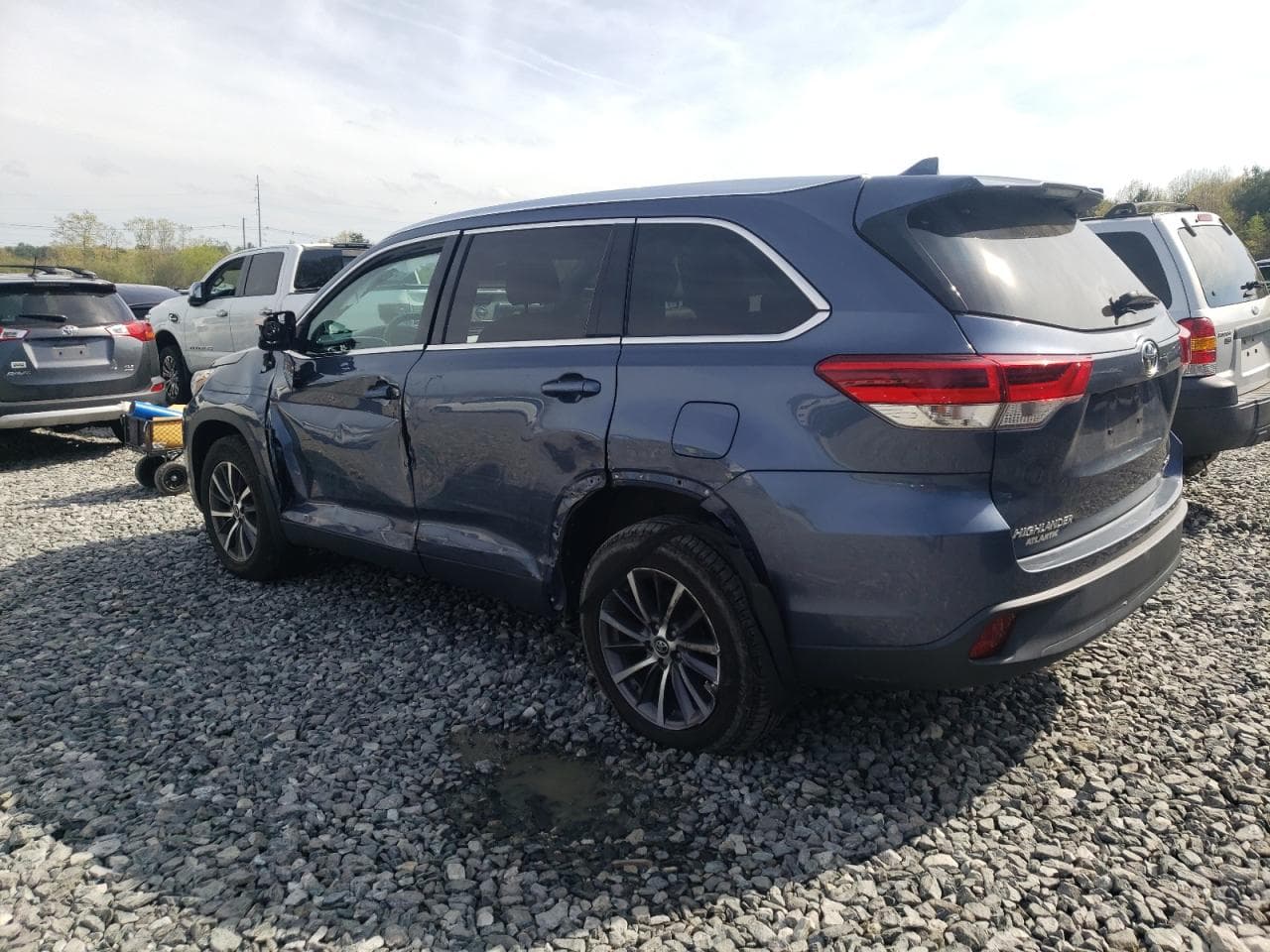 2019 Toyota Highlander Se - foto 2