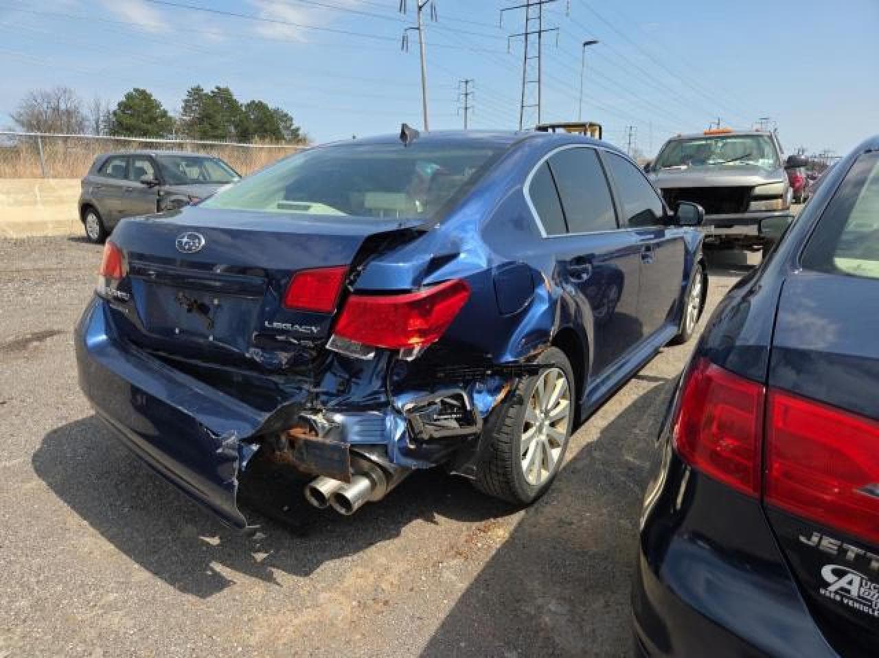2011 Subaru Legacy 3.6R Limited - foto 4