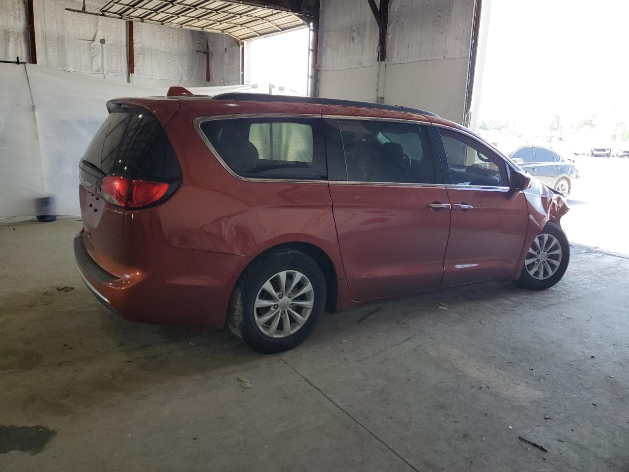 2018 Chrysler Pacifica Touring Plus - foto 3