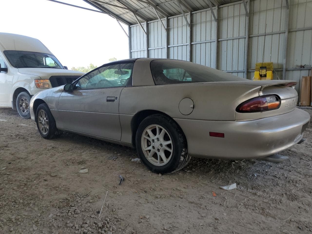 2000 Chevrolet Camaro - foto 2