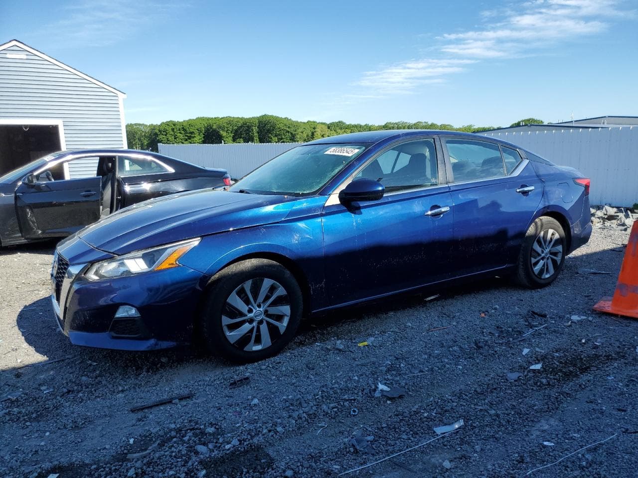 Nissan Altima 2020 z USA