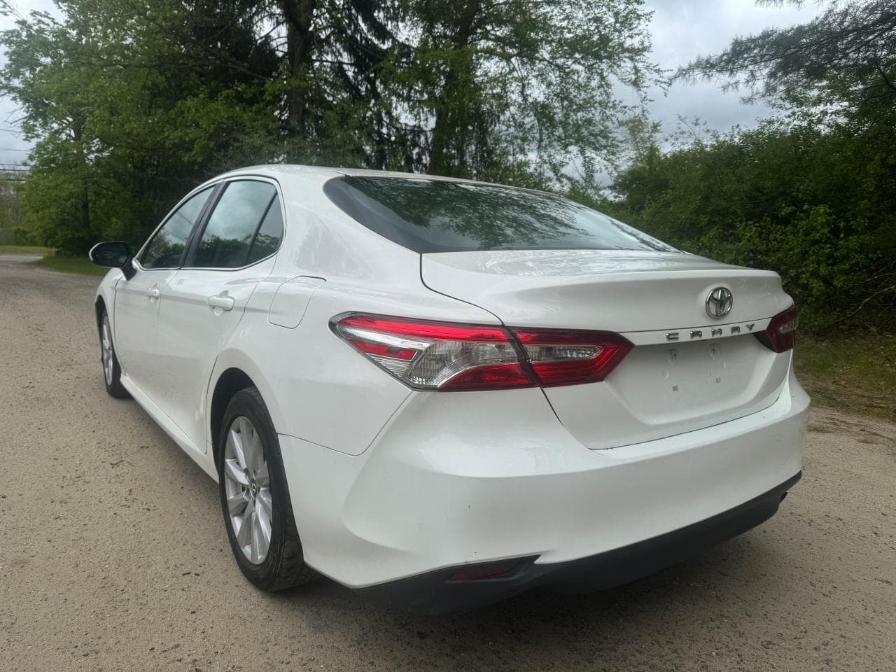 2018 Toyota Camry L - foto 3