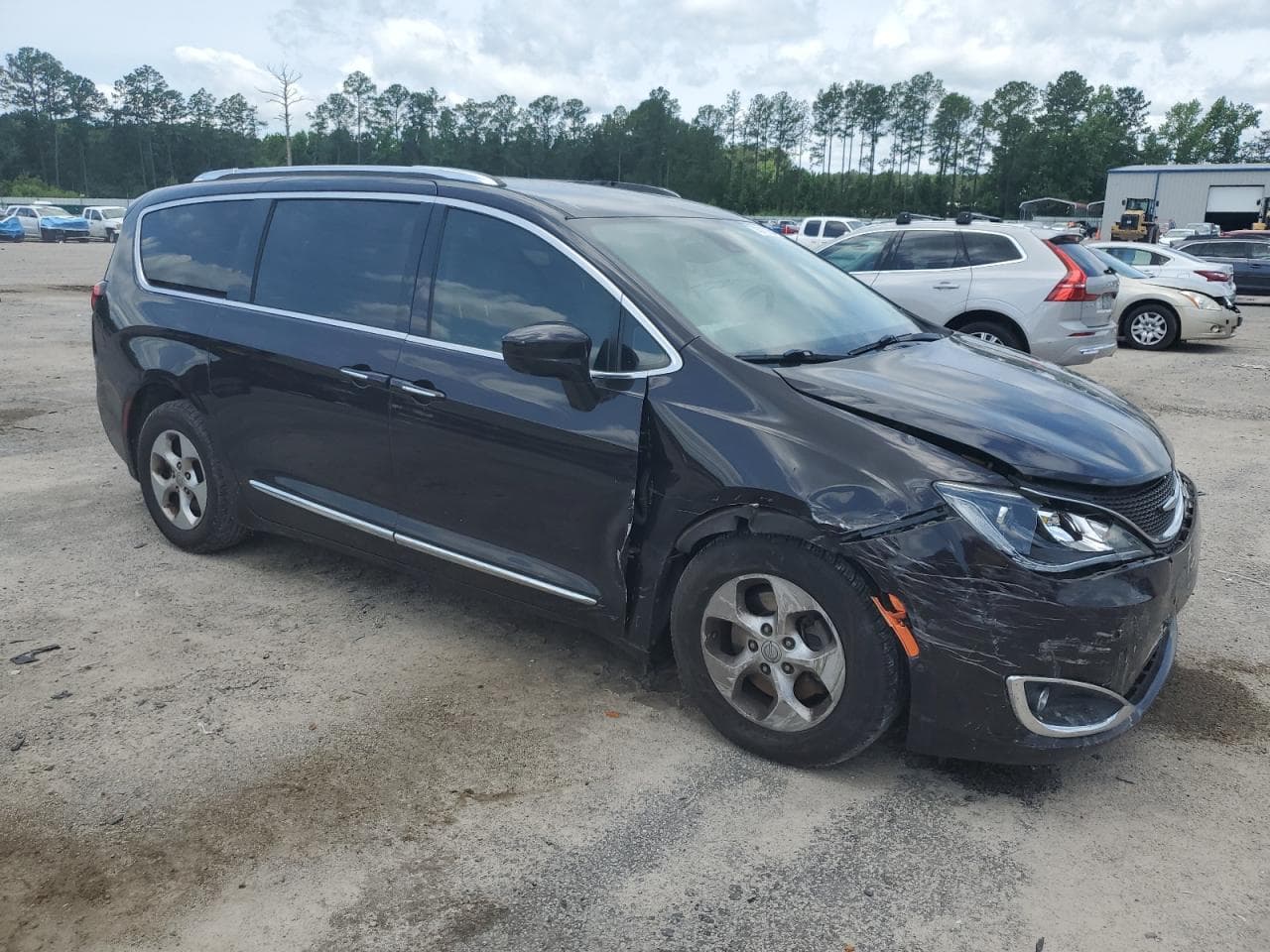 2017 Chrysler Pacifica Touring L Plus - foto 4