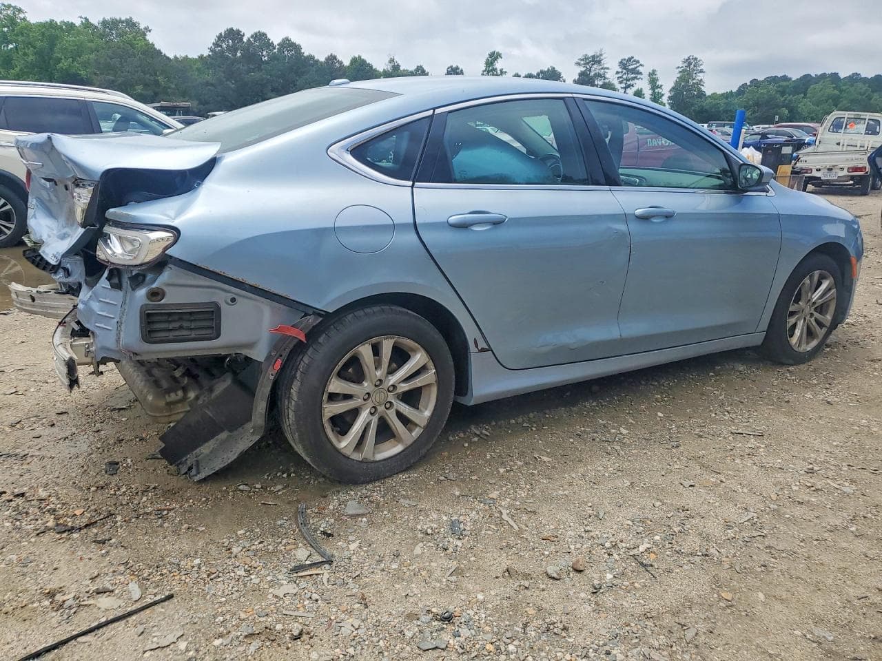 2015 Chrysler 200 Limited - foto 3
