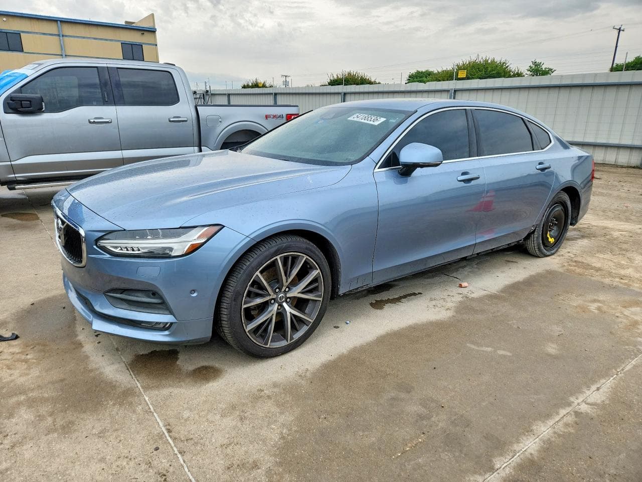 2018 Volvo S90 T5 Momentum