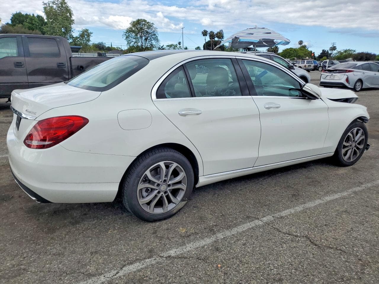 2015 Mercedes-Benz C 300 4Matic - foto 3