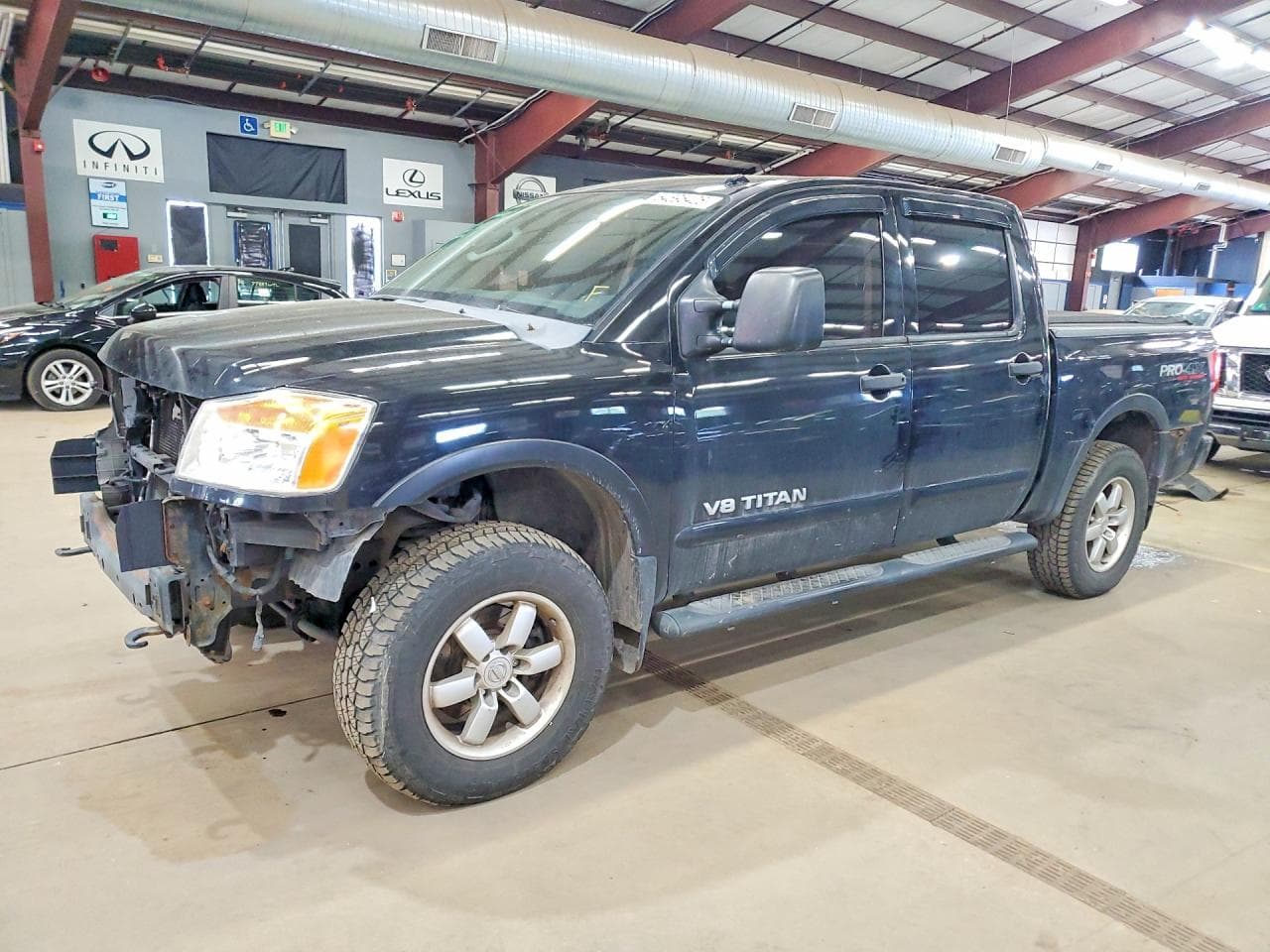 Nissan Titan 2010 z USA