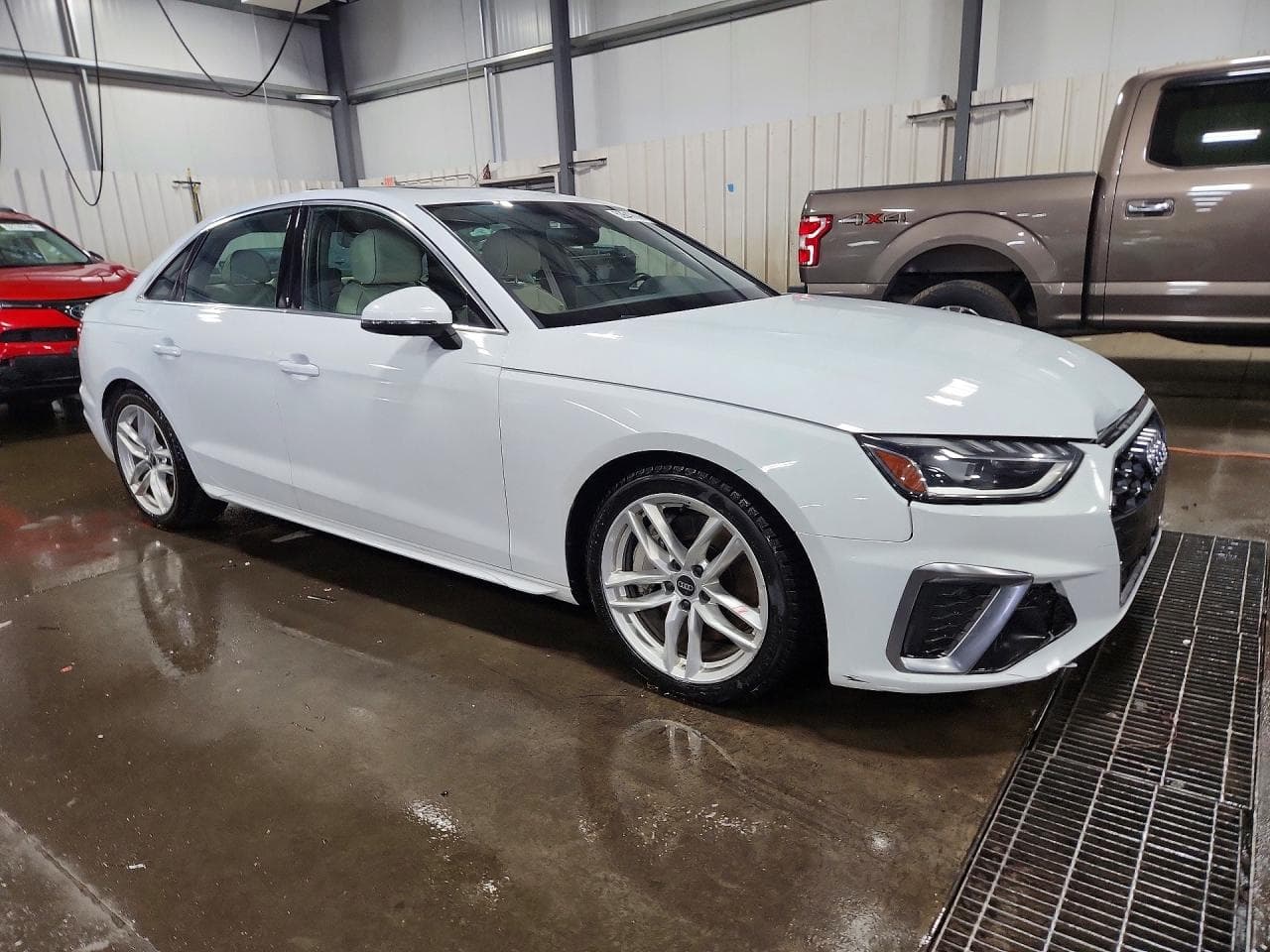 2022 Audi A4 Premium Plus 45 - foto 4