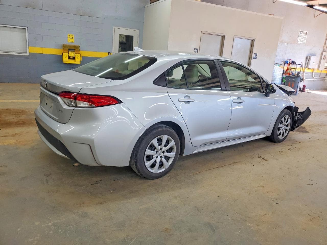 2021 Toyota Corolla Le - foto 3