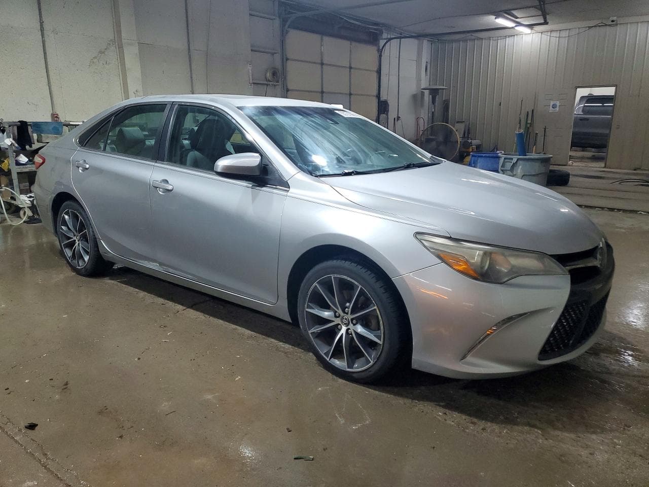2016 Toyota Camry Xse - foto 4