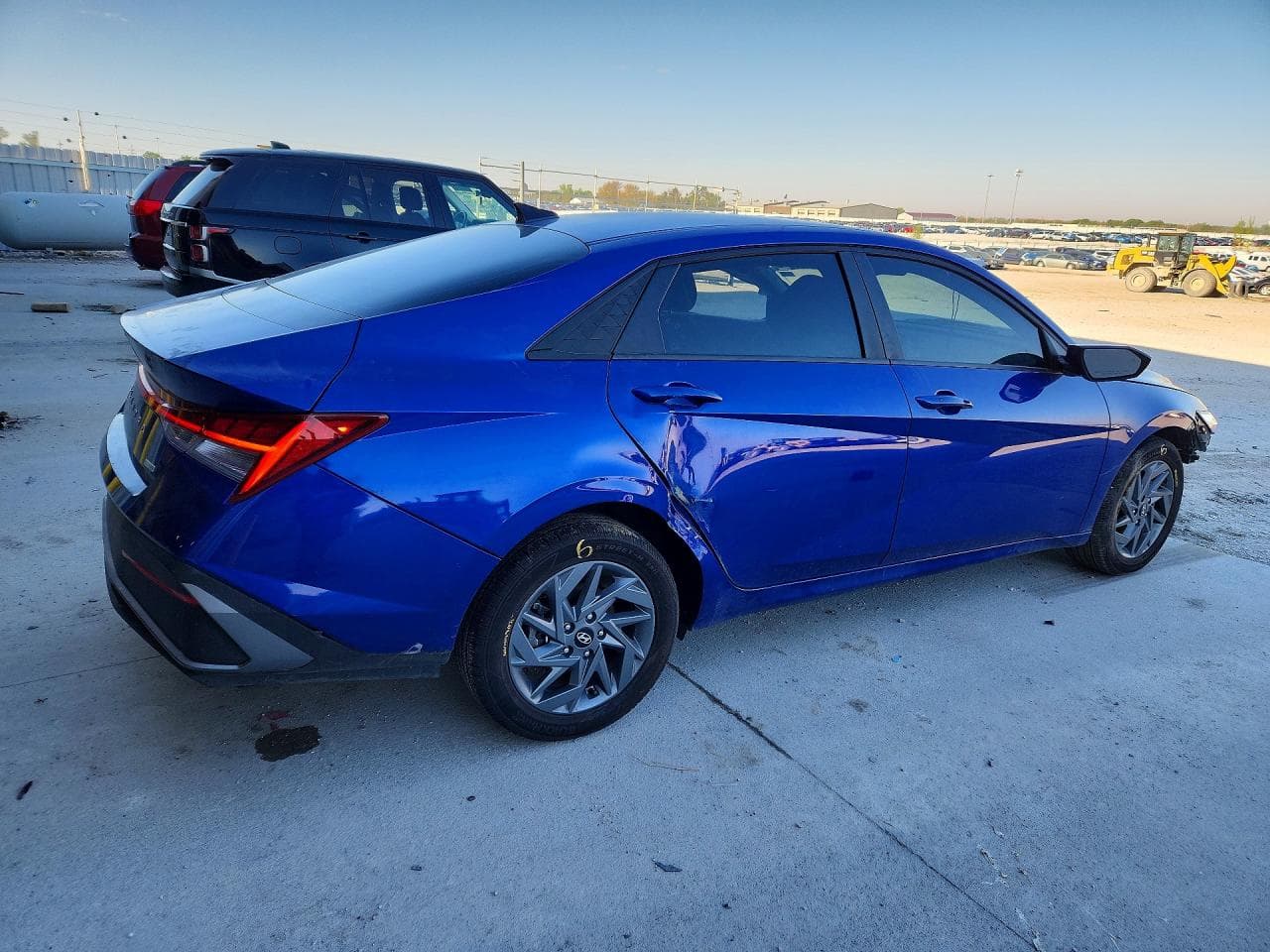 2024 Hyundai Elantra Blue - foto 3