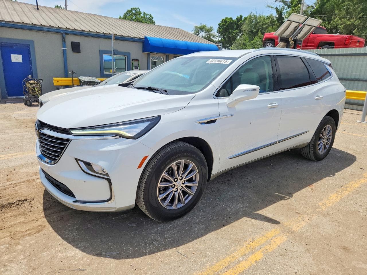Buick Enclave 2023 z USA