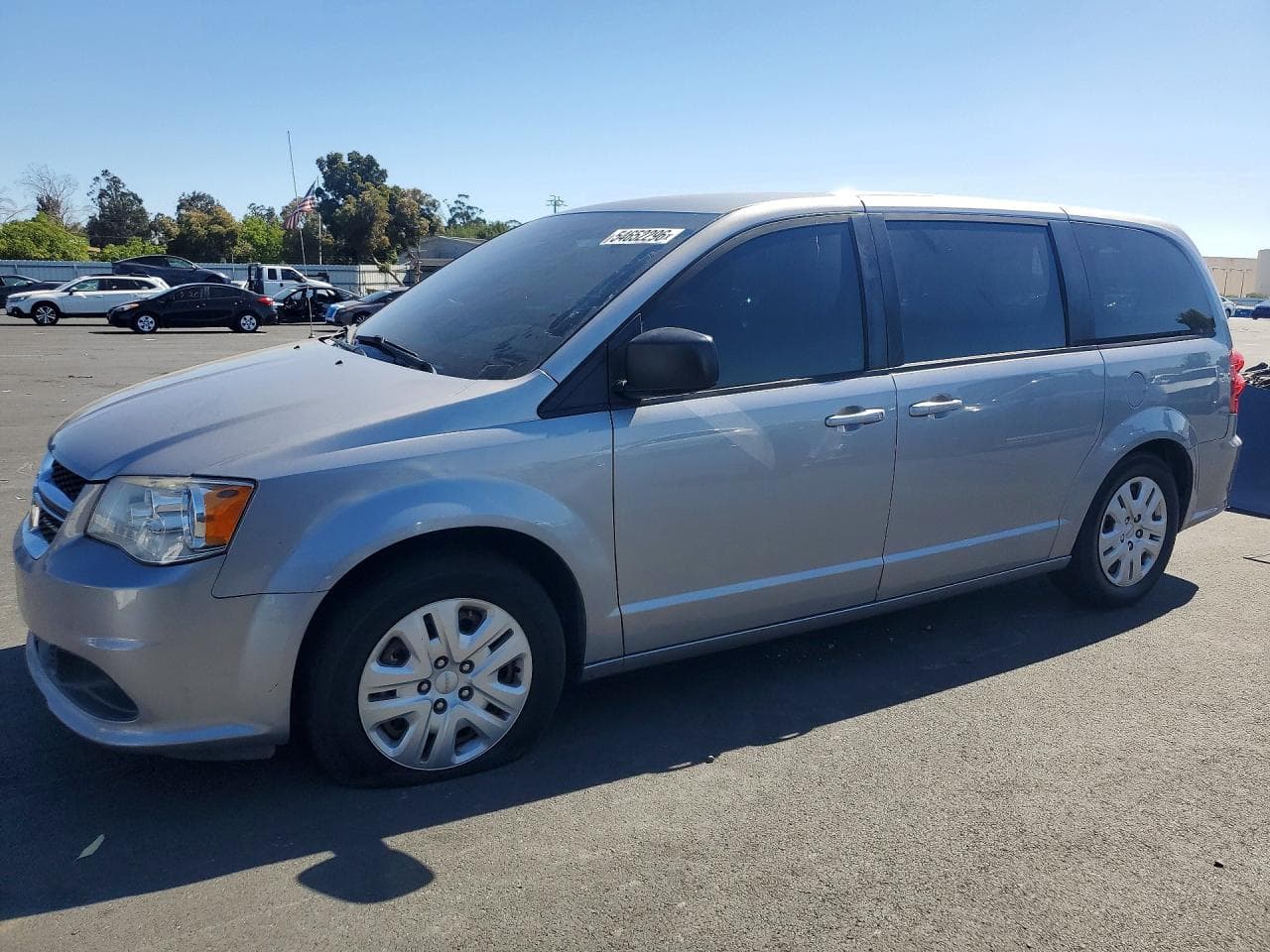 Dodge Caravan 2018 z USA