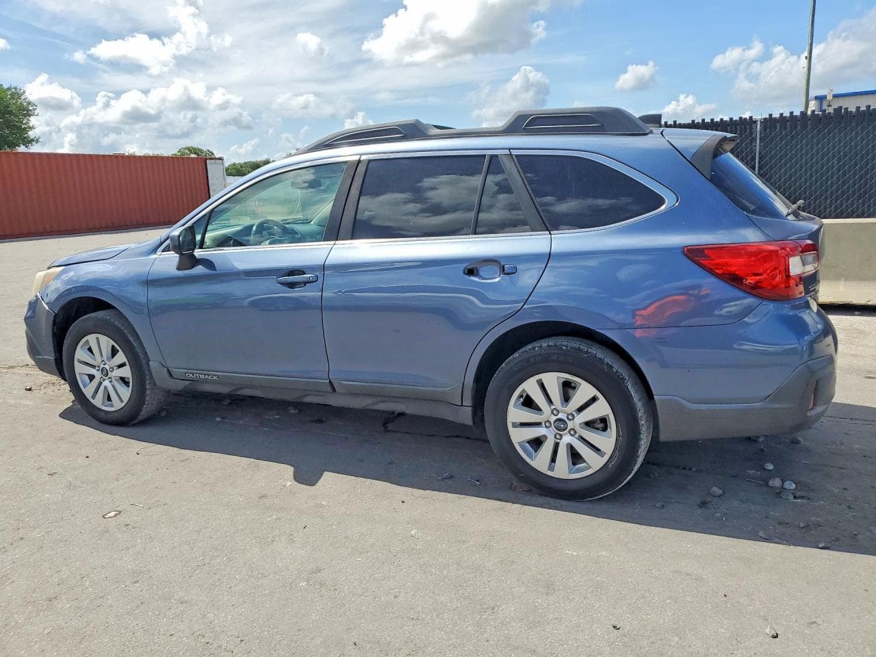 2018 Subaru Outback 2.5I Premium - foto 2