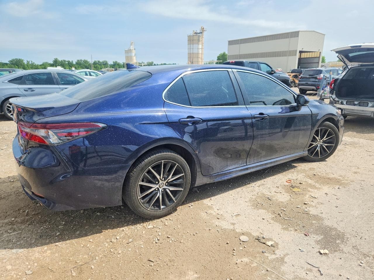2022 Toyota Camry Se - foto 3