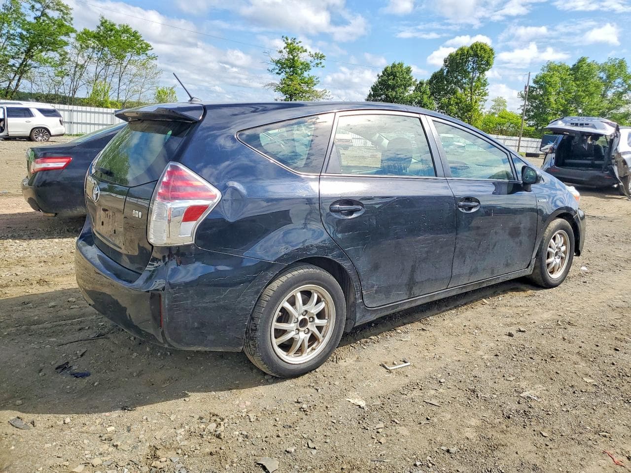 2017 Toyota Prius V Two - foto 3
