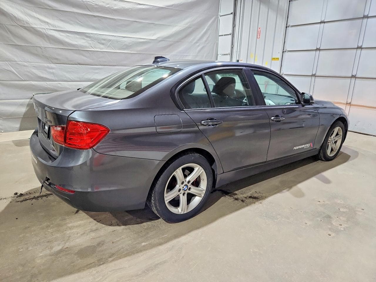 2014 BMW 320 I xDrive - foto 3