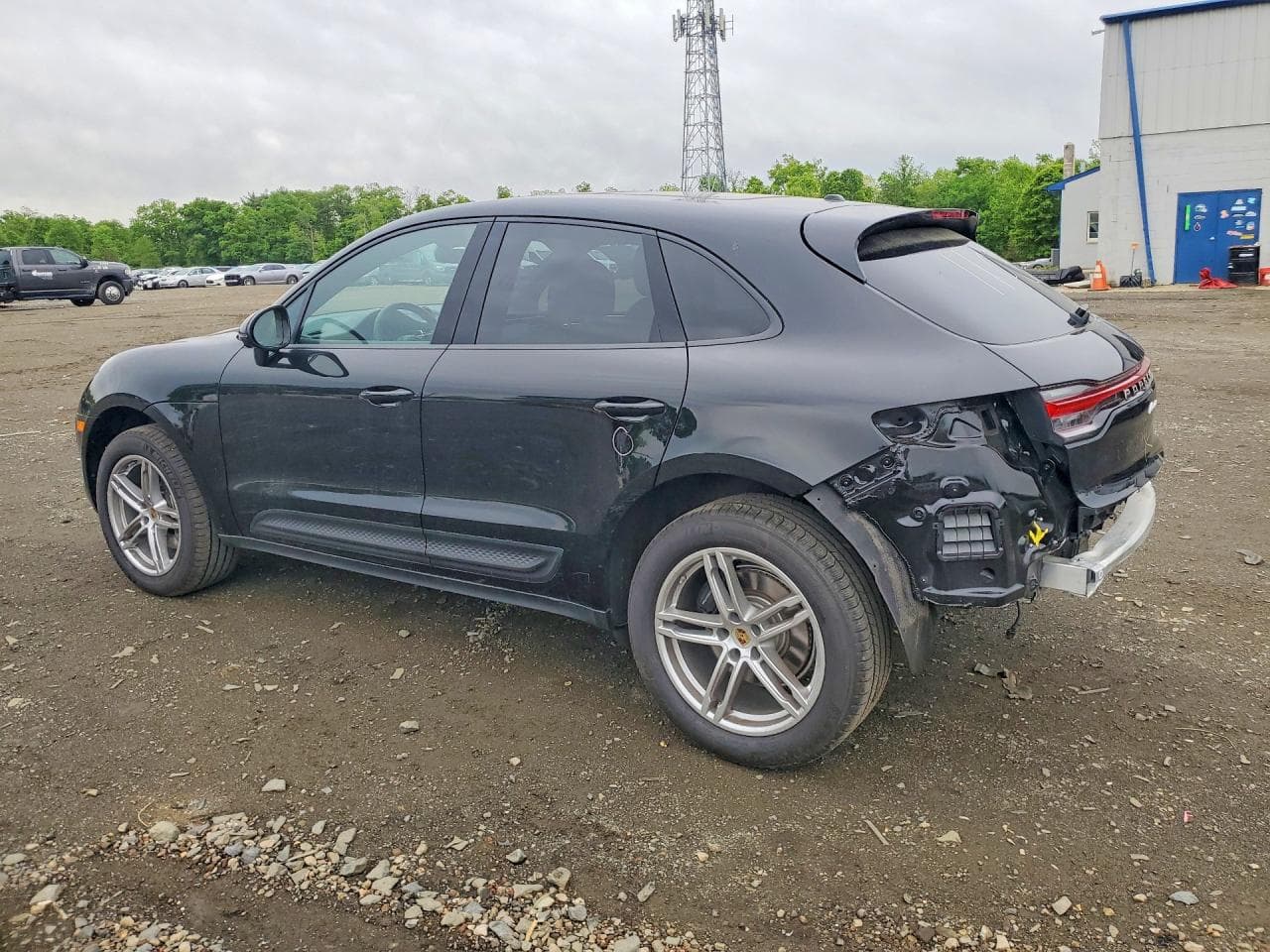 2026 Porsche Macan Base - foto 2
