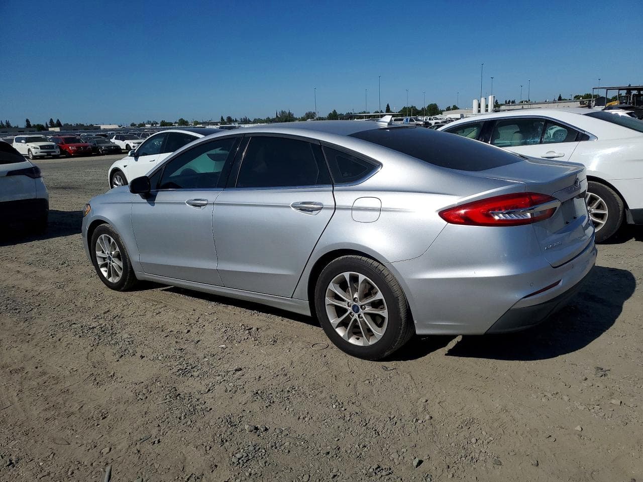 2019 Ford Fusion Se - foto 2