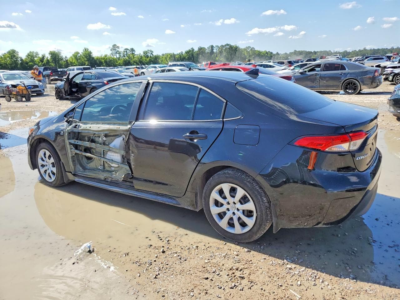2024 Toyota Corolla Le - foto 2