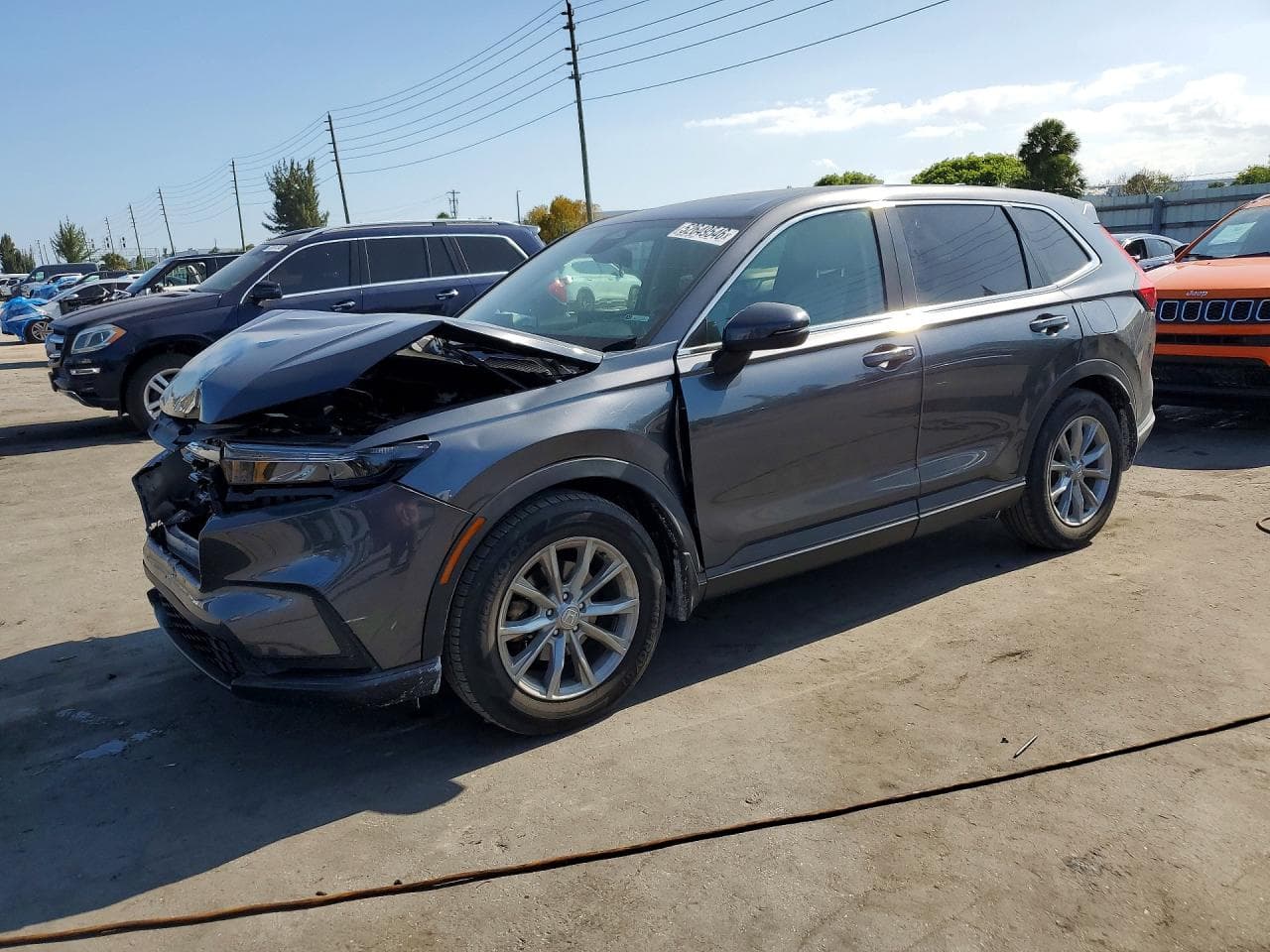 Honda CR-V 2023 z USA
