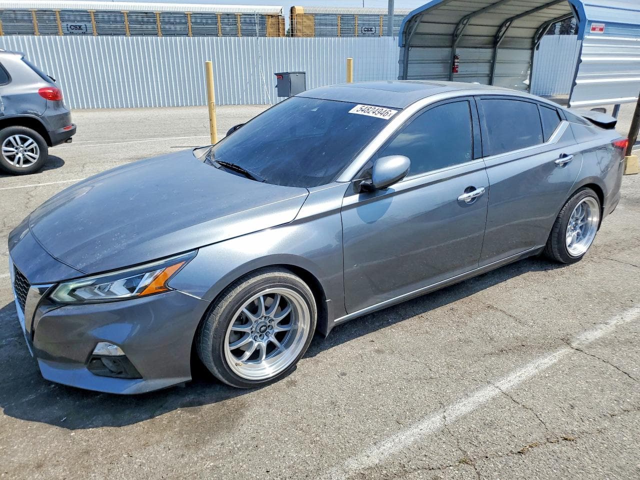 Nissan Altima 2020 z USA