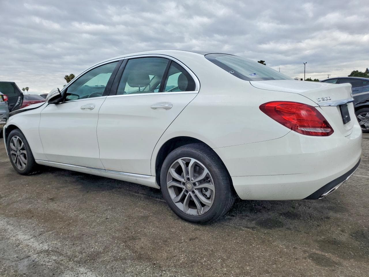 2015 Mercedes-Benz C 300 4Matic - foto 2