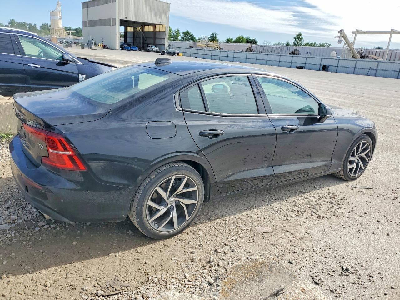 2020 Volvo S60 T5 Momentum - foto 3