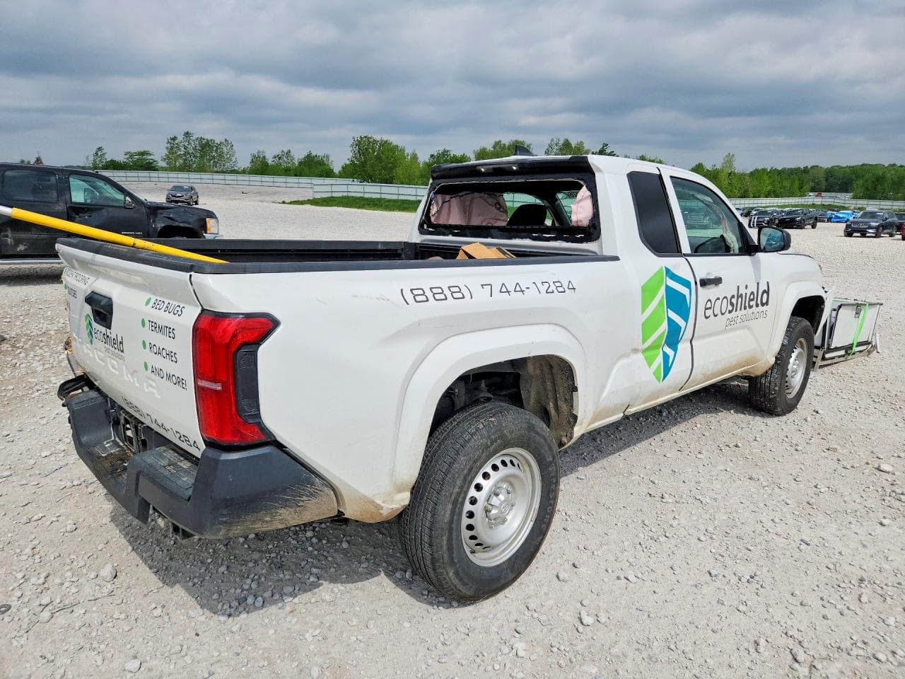 2025 Toyota Tacoma Sr - foto 3