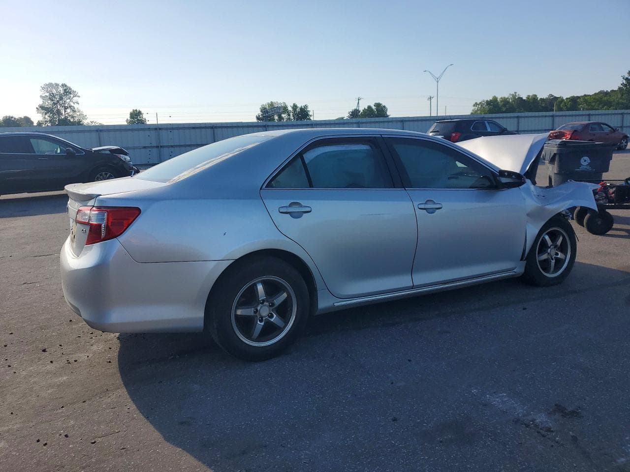 2012 Toyota Camry Le - foto 3