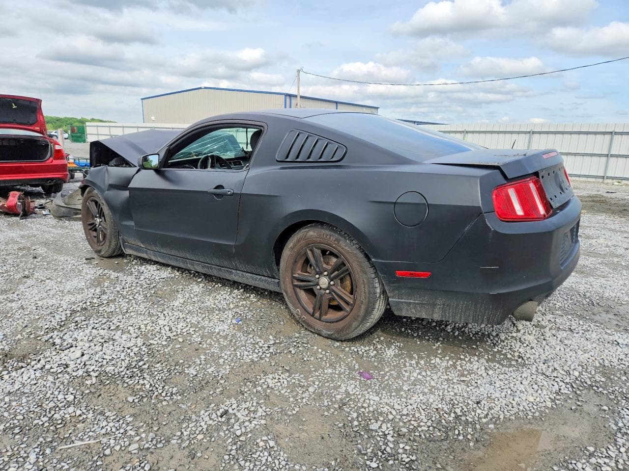 2013 Ford Mustang - foto 2