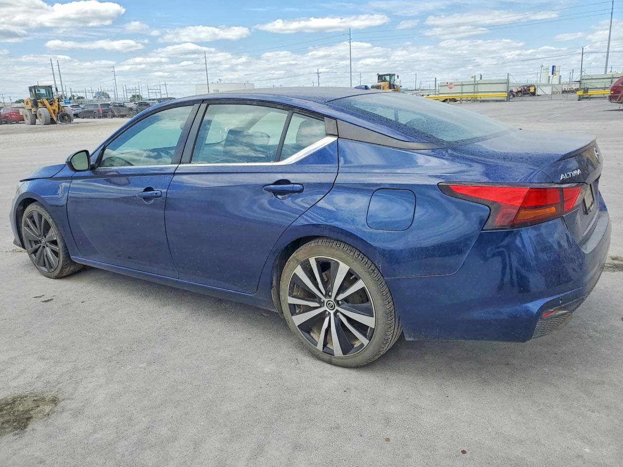 2020 Nissan Altima Sr - foto 2
