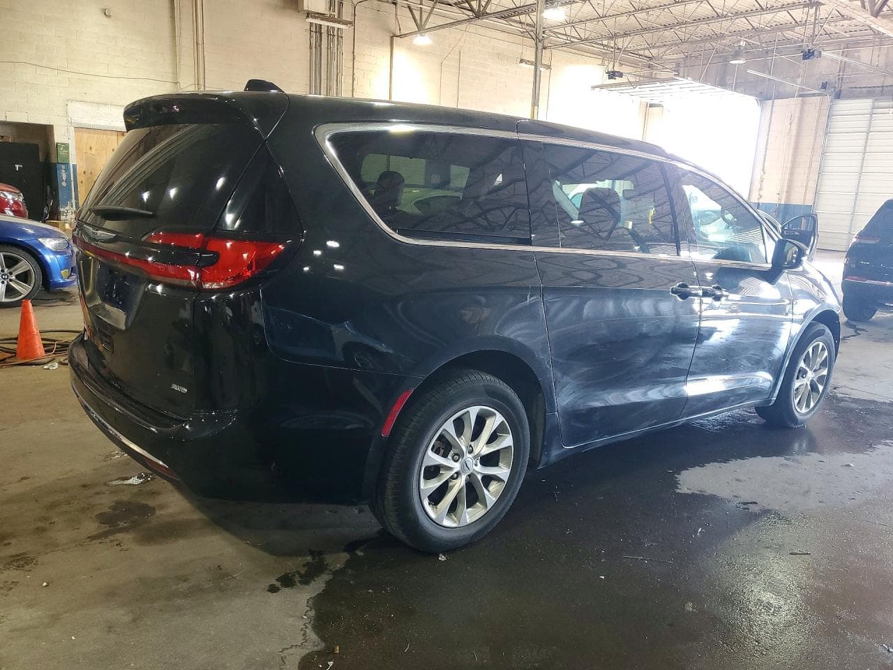 2023 Chrysler Pacifica Touring L - foto 3