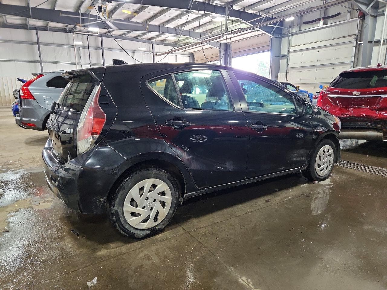2016 Toyota Prius C Two - foto 3
