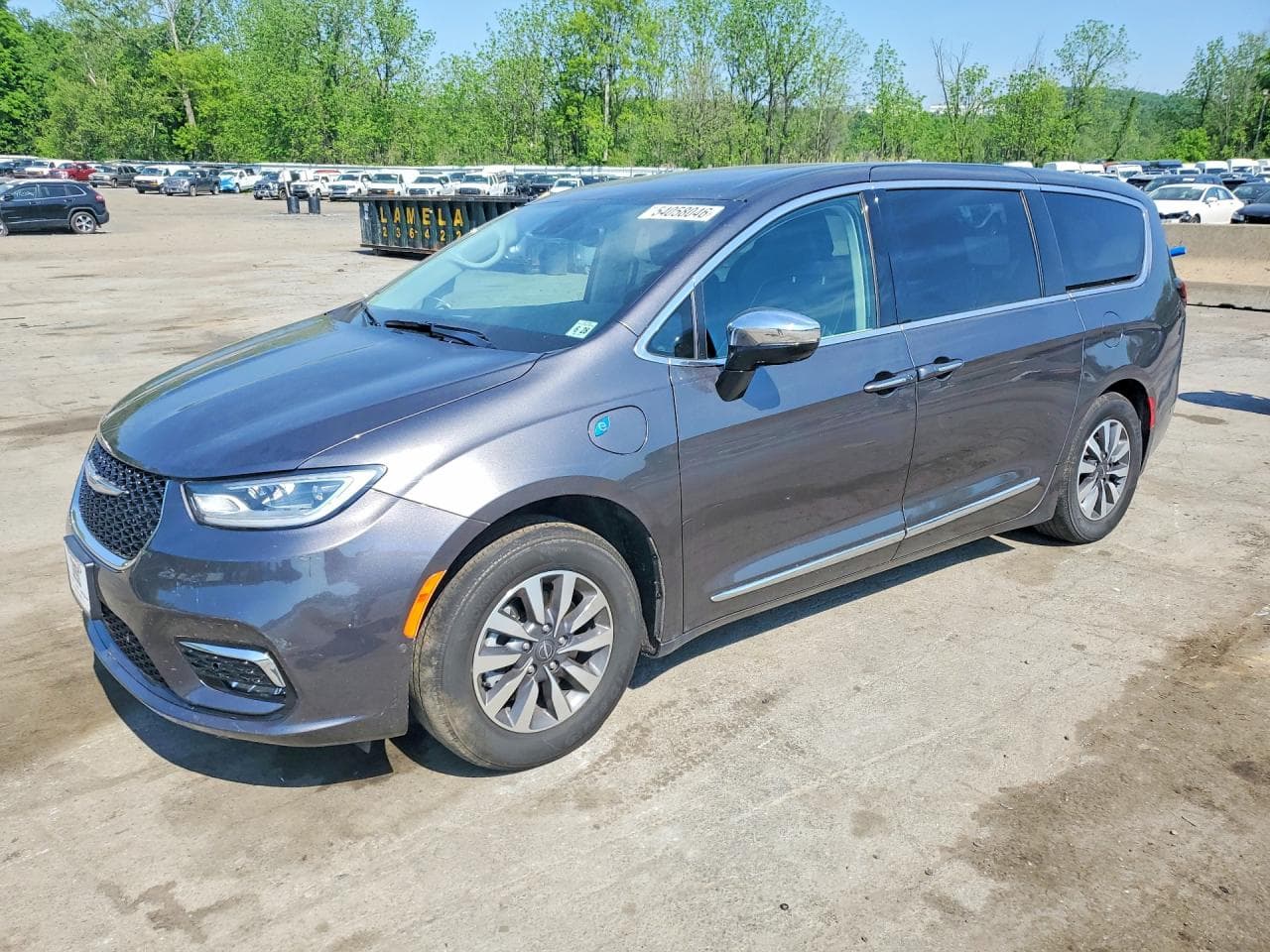 Chrysler Pacifica 2023 z USA